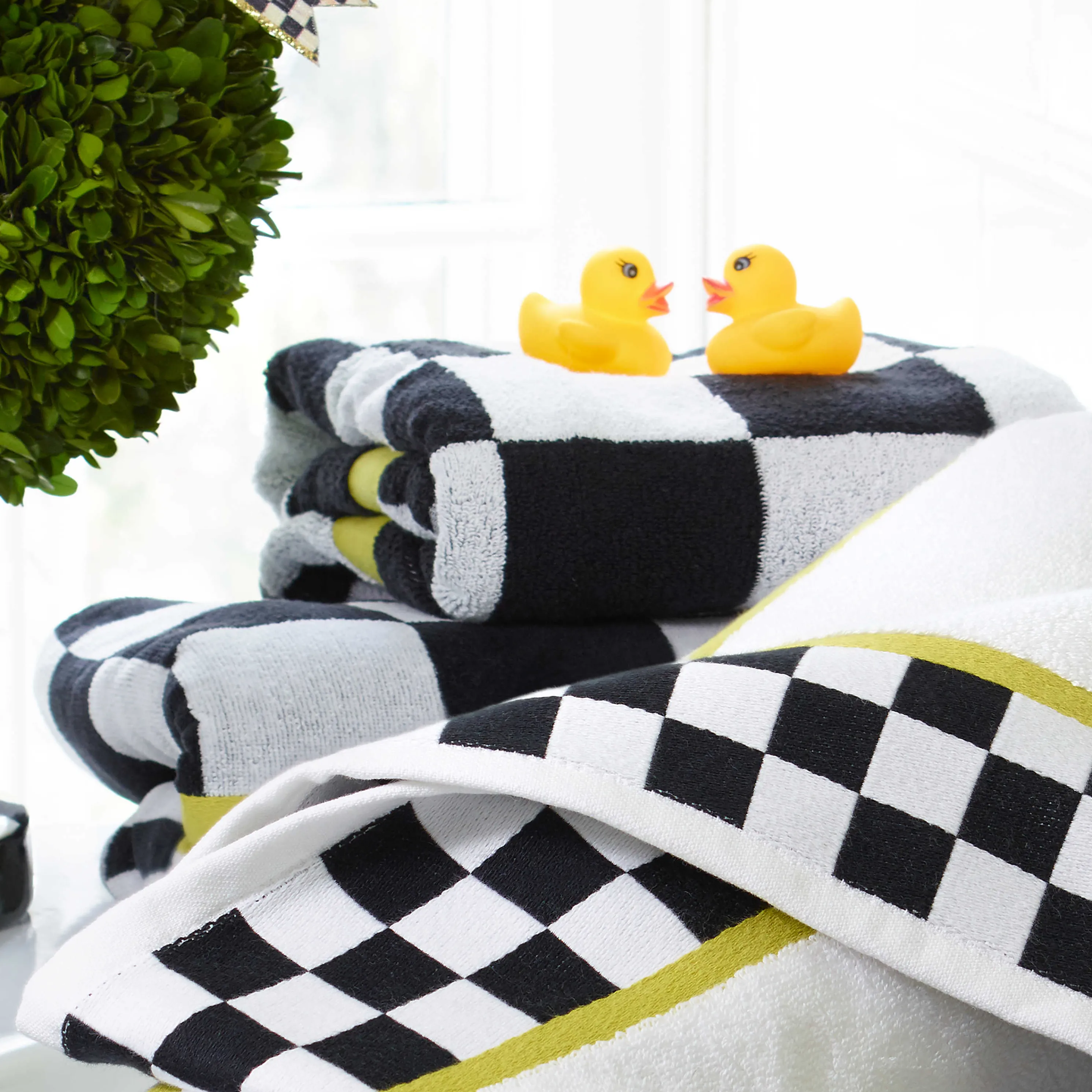 Courtly Check Bath Towel