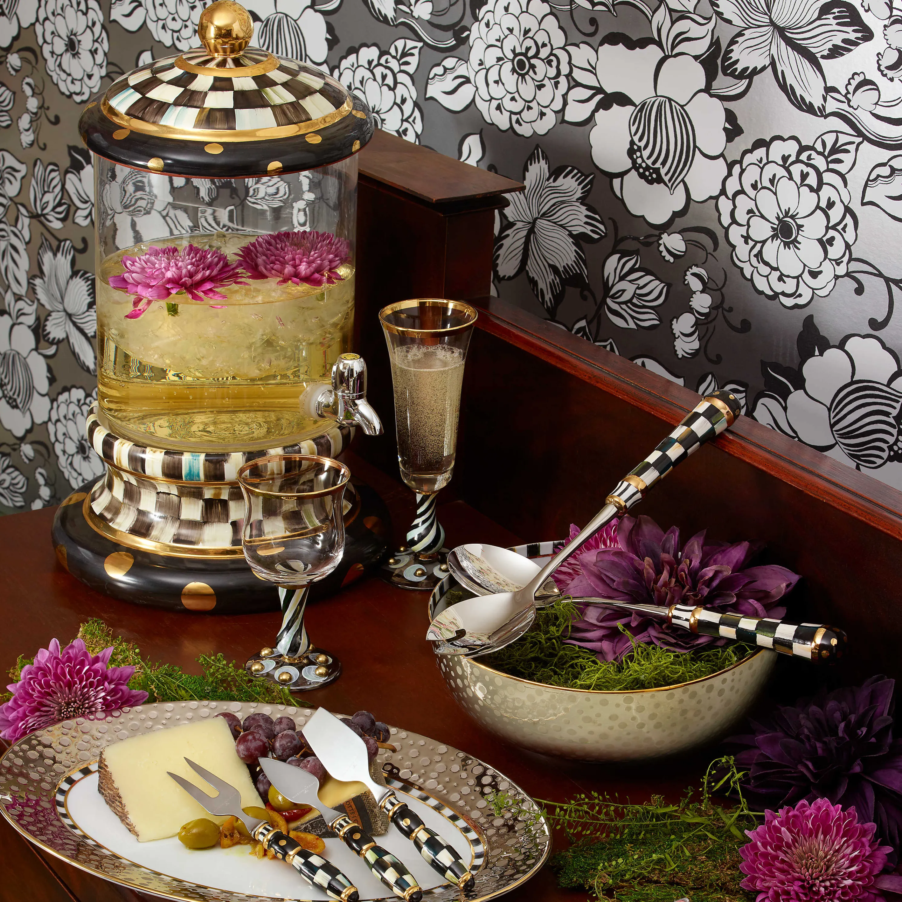 Courtly Check Casserole Fork