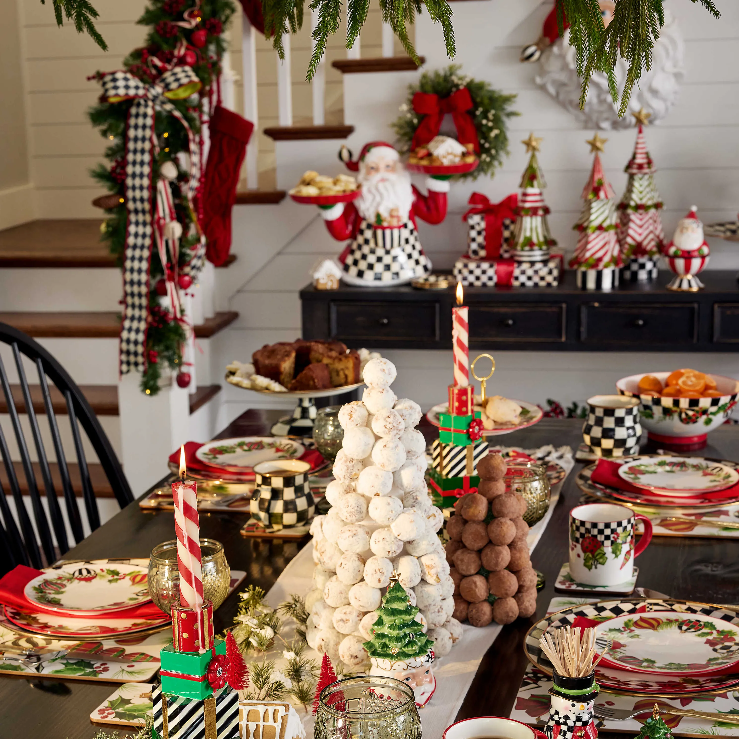 Courtly Check Enamel Mug