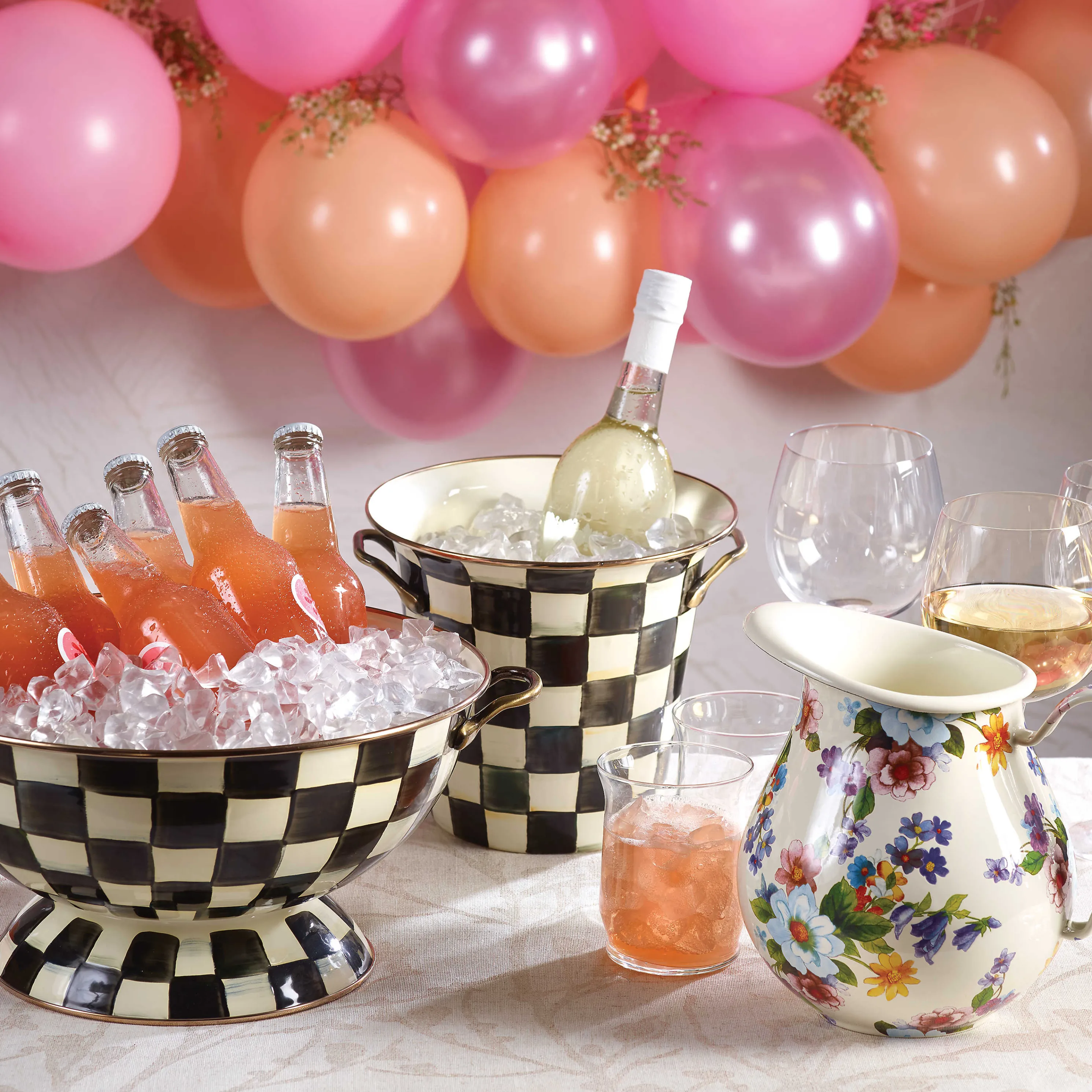 Courtly Check Enamel Everything Bowl