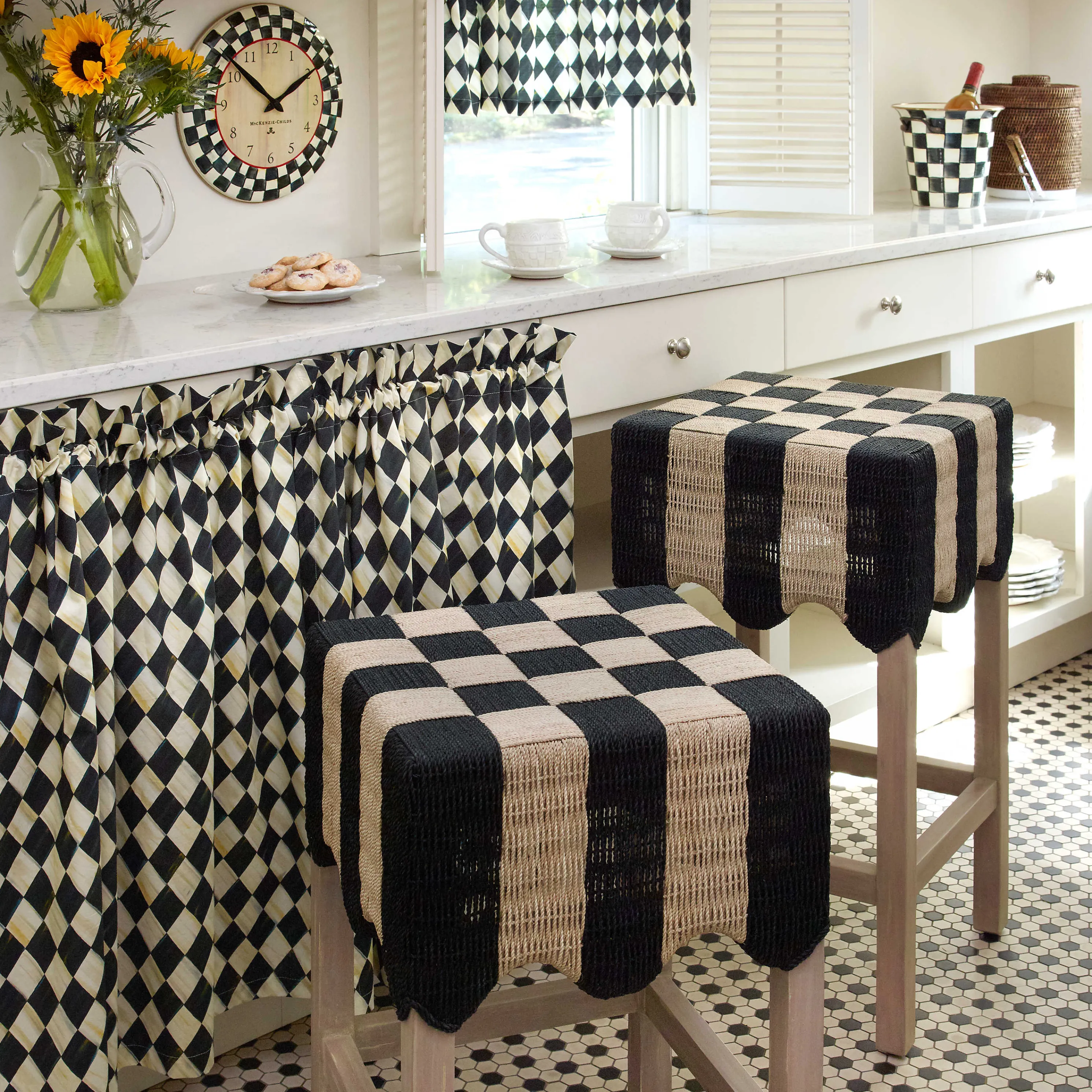 Courtly Check Enamel Clock