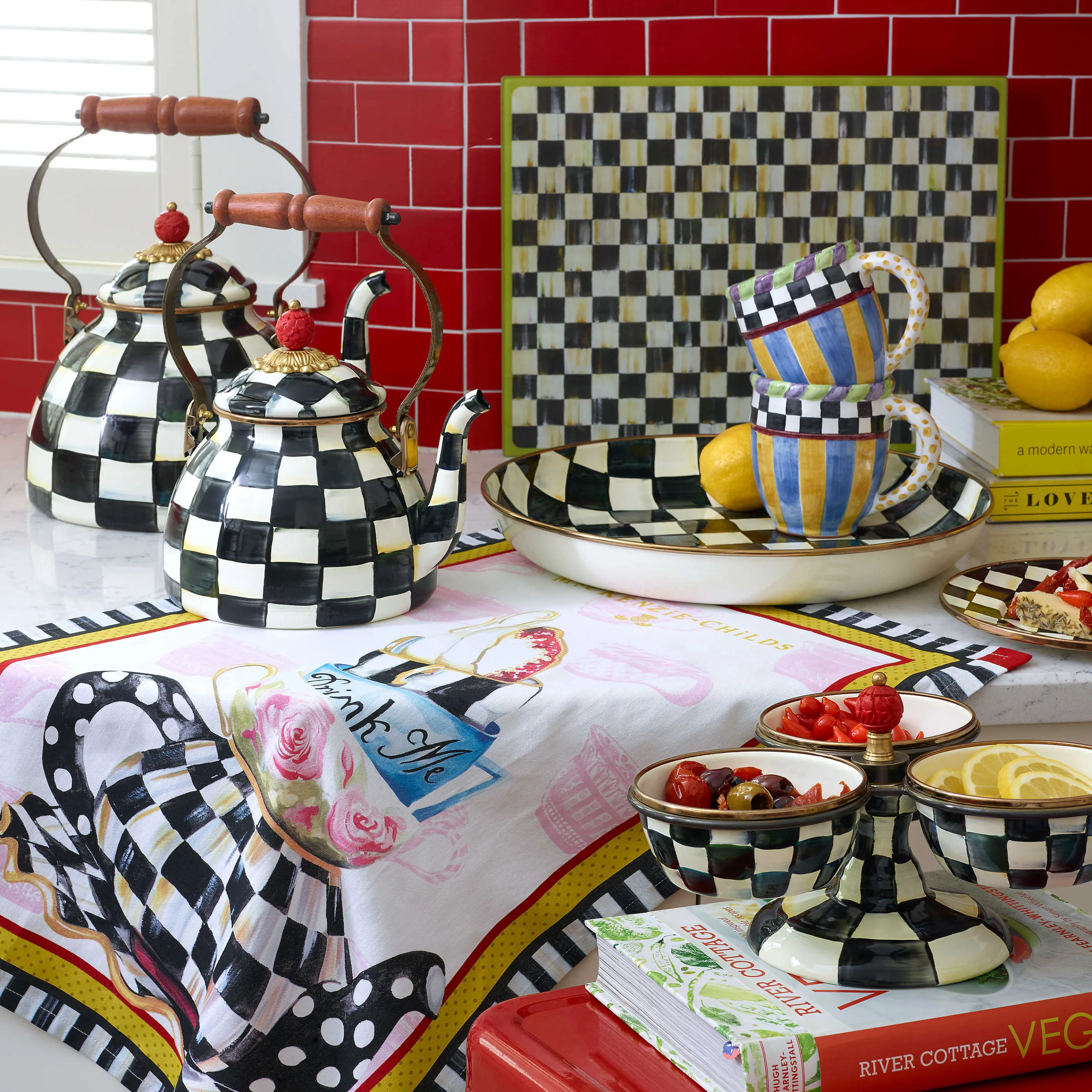 Courtly Check Enamel Abundant Bowl