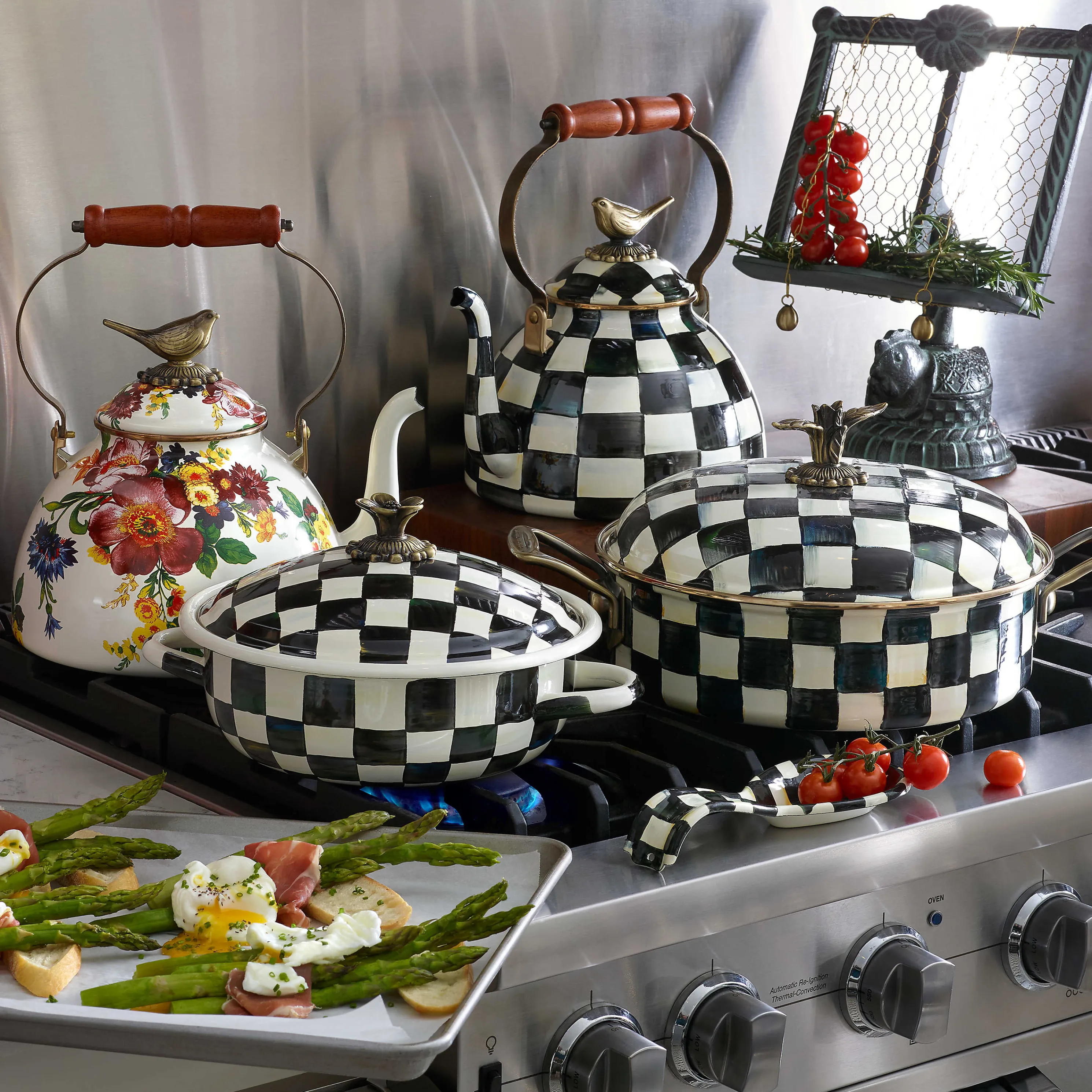 Courtly Check Enamel Spoon Rest