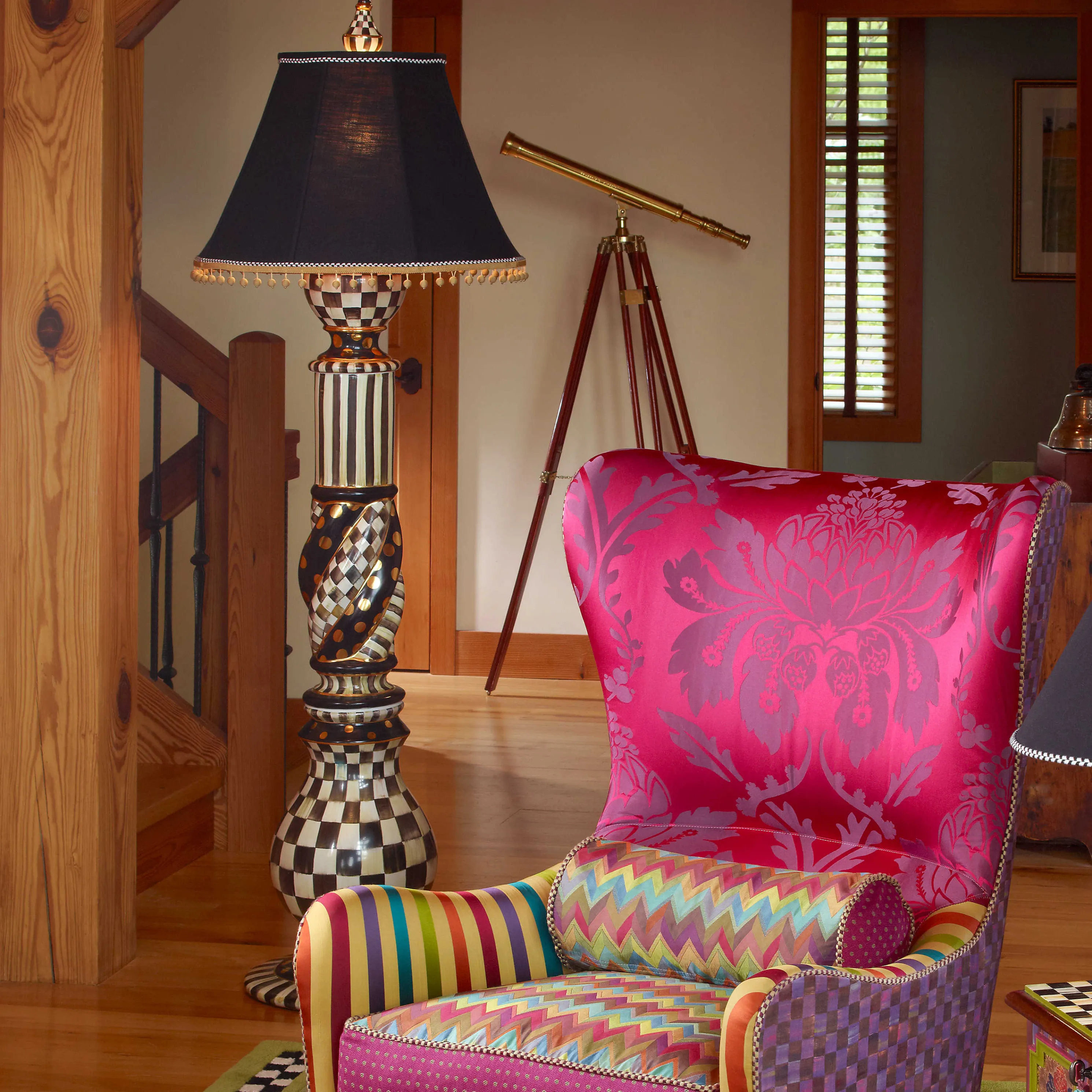 Courtly Check Floor Lamp