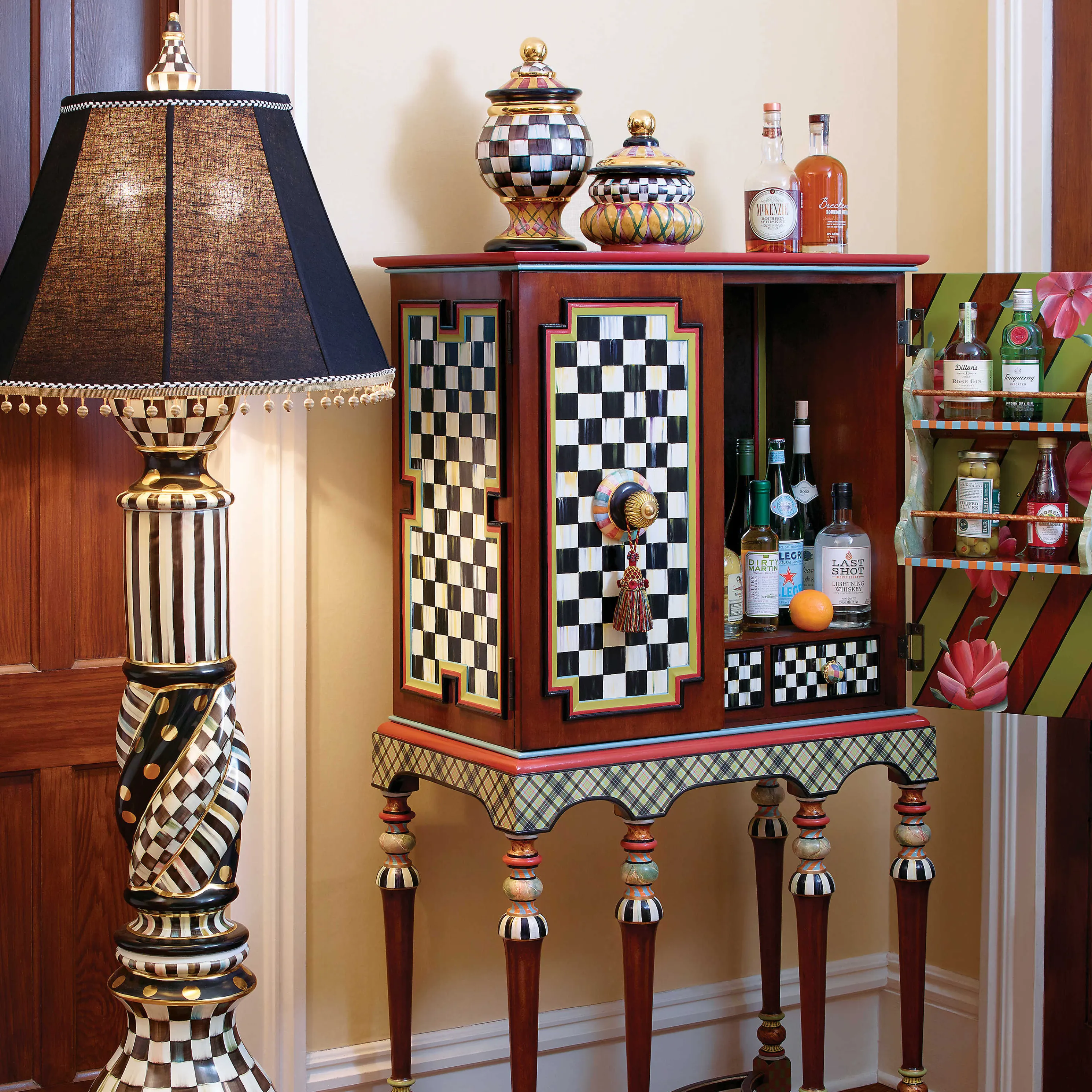 Courtly Check Floor Lamp