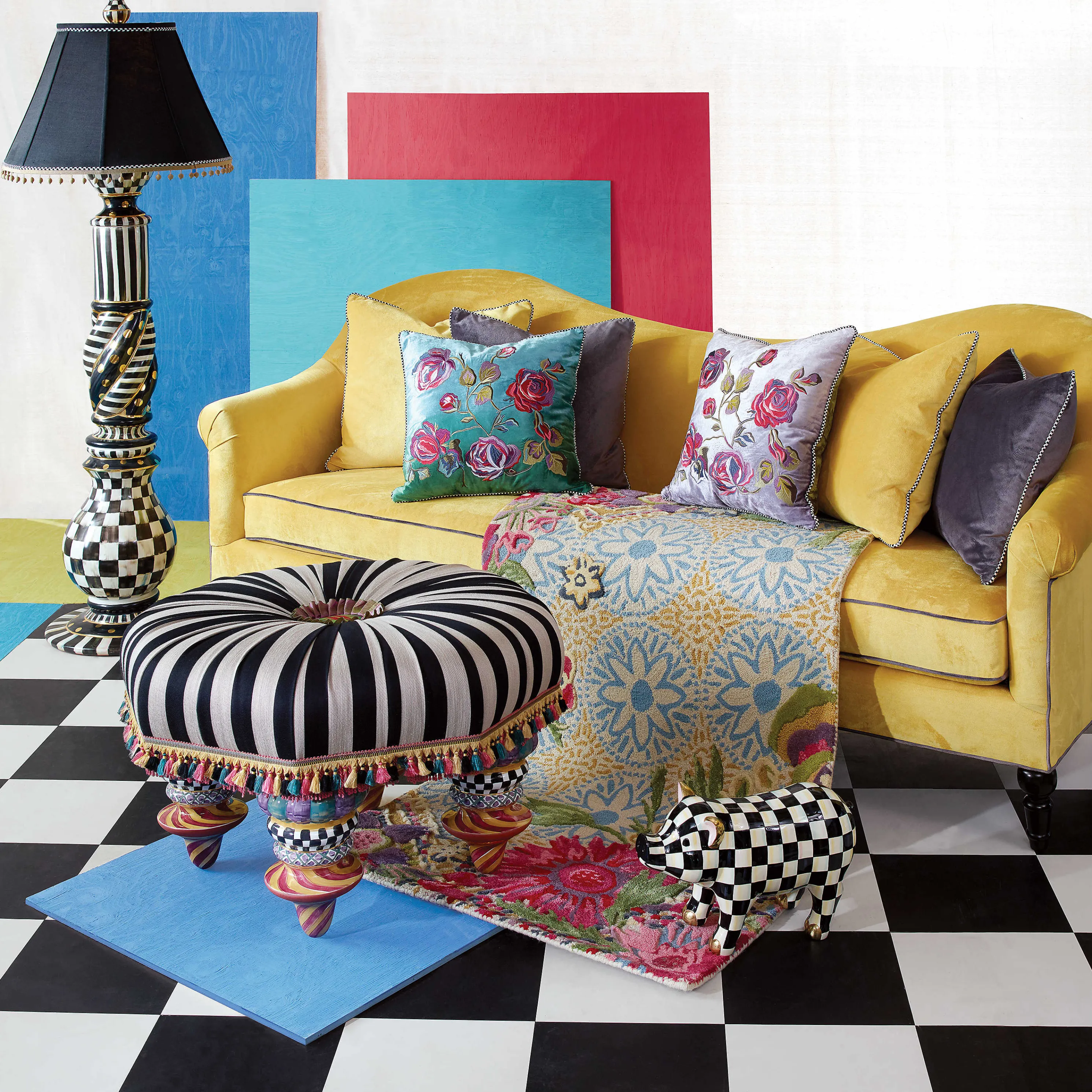 Courtly Check Floor Lamp