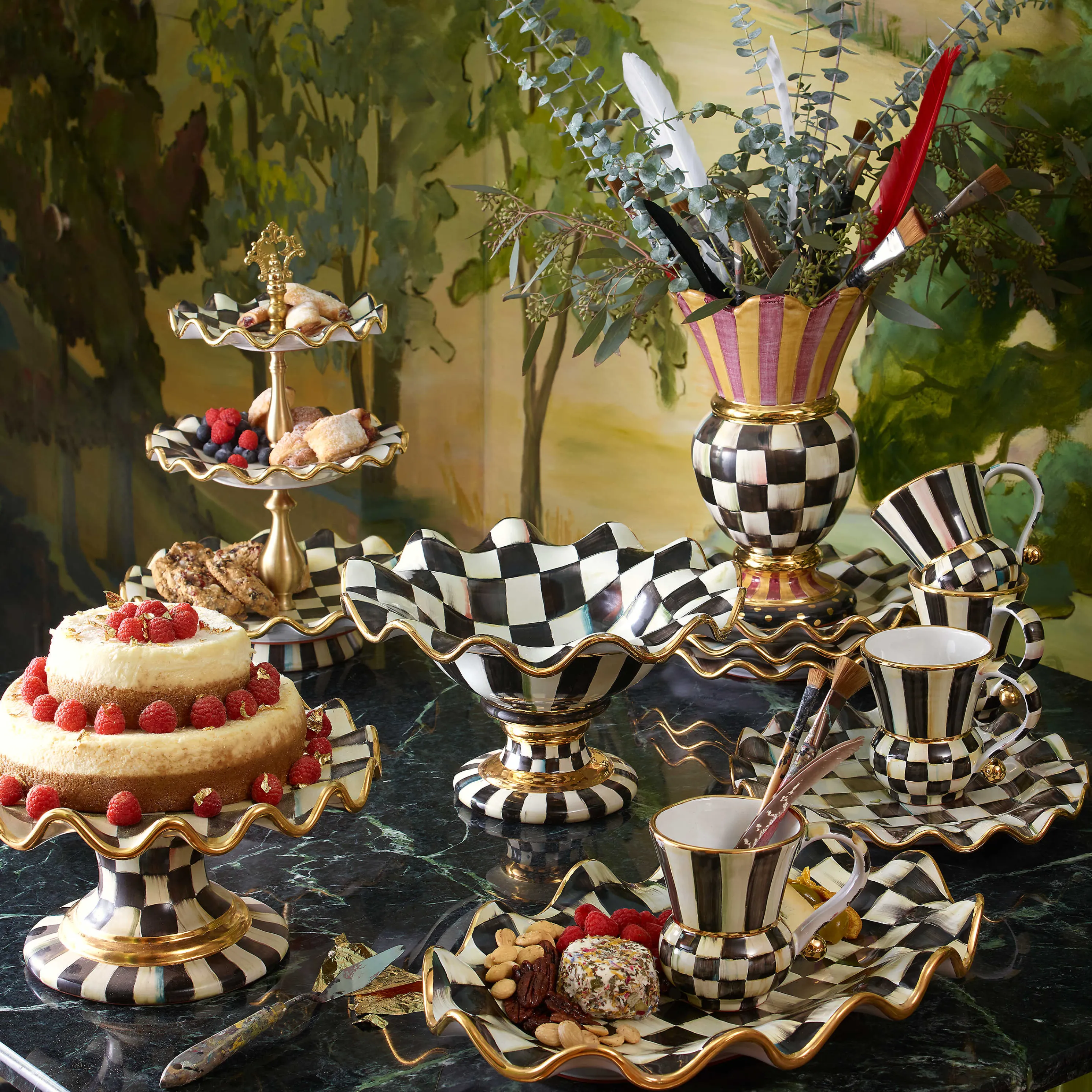 Courtly Check Fluted Dinner Plate