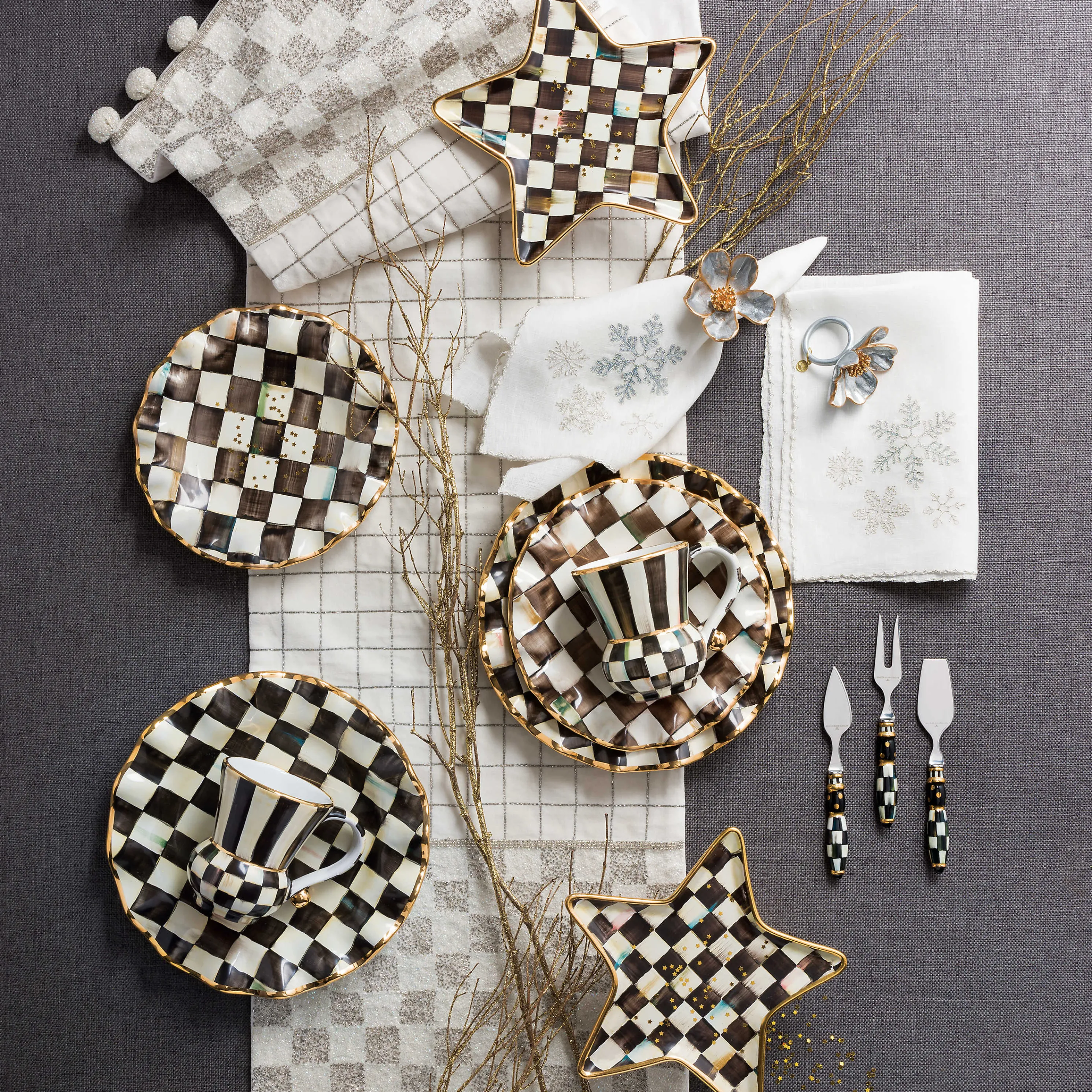 Courtly Check Fluted Dinner Plate