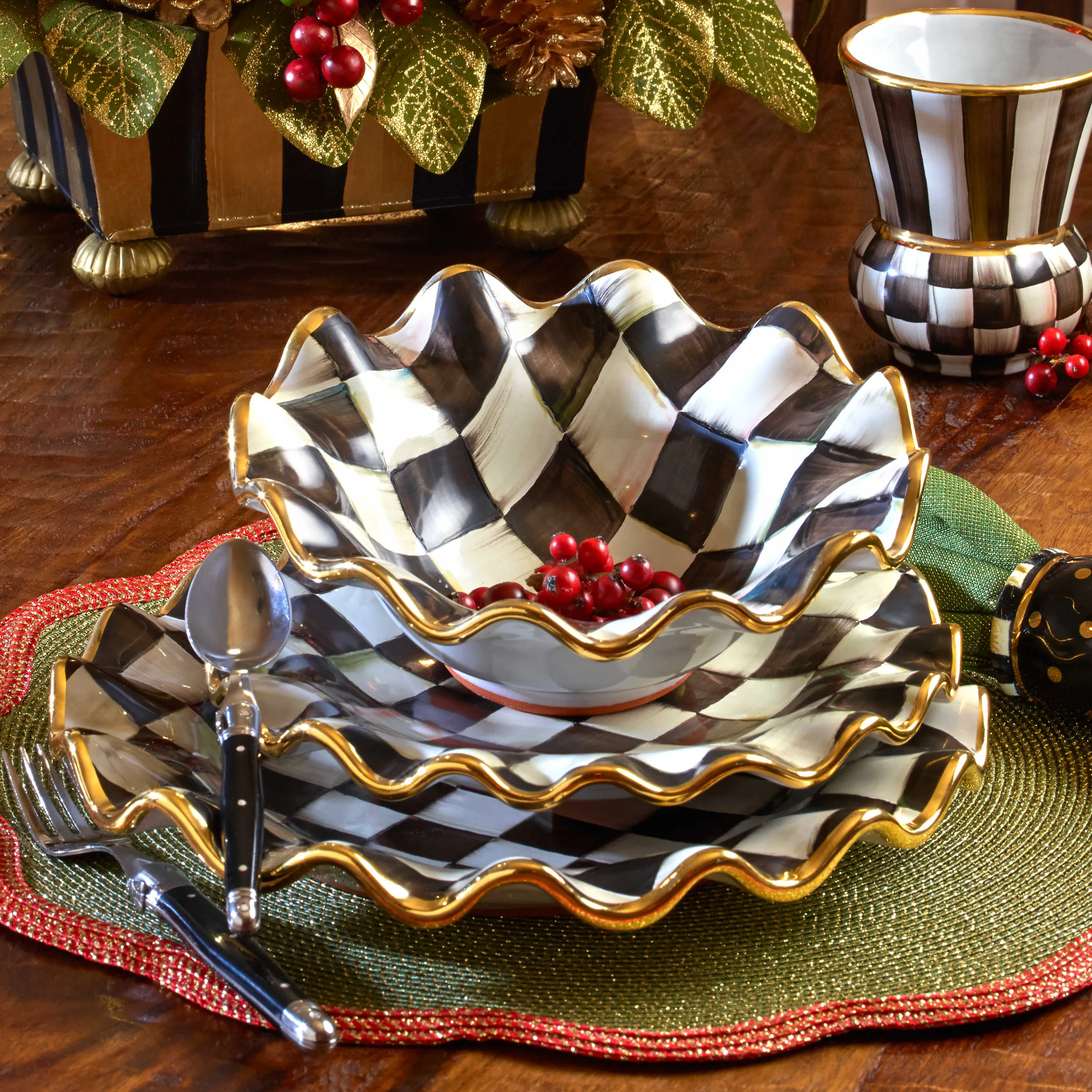 Courtly Check Fluted Breakfast Bowl