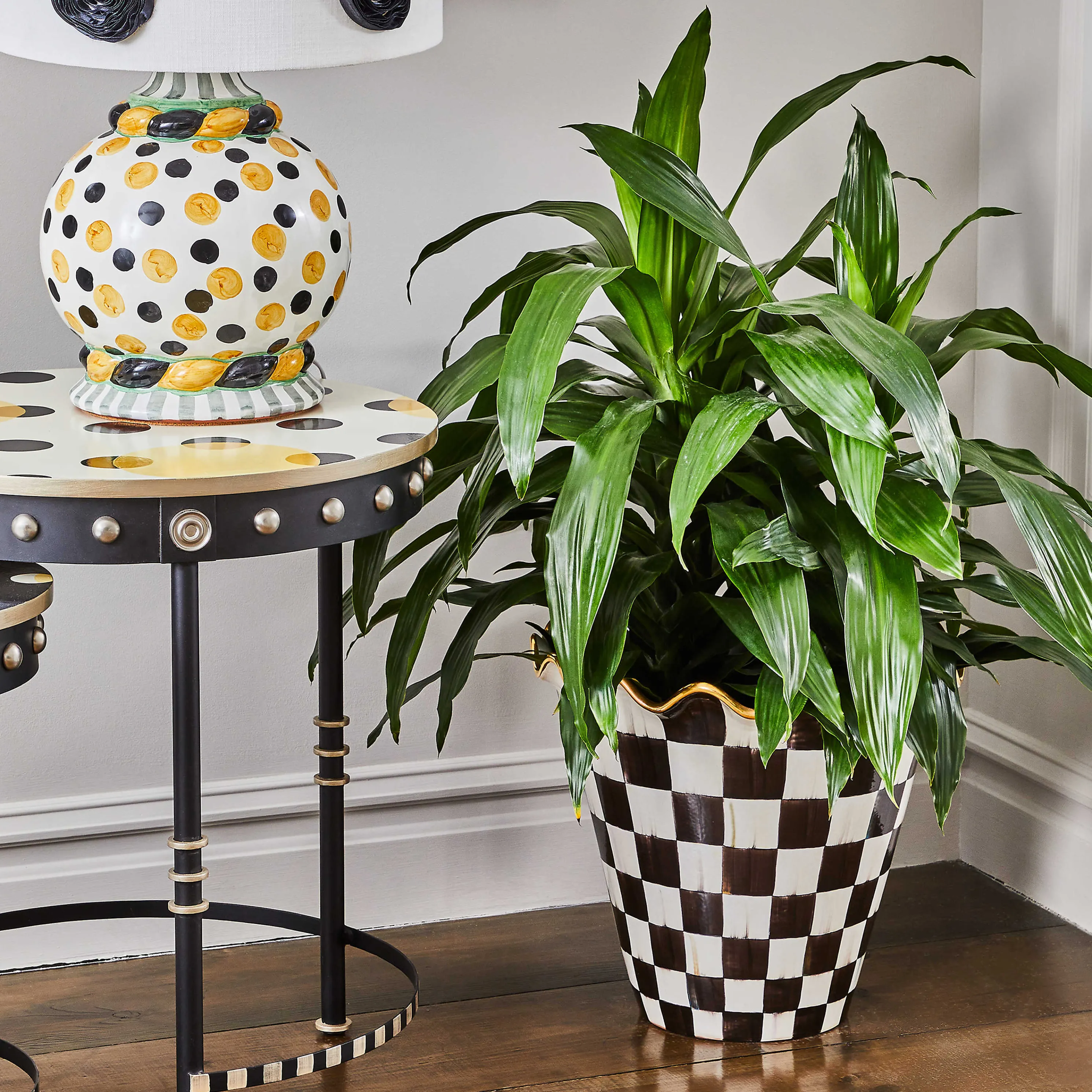 Courtly Check Jumbo Garden Pot