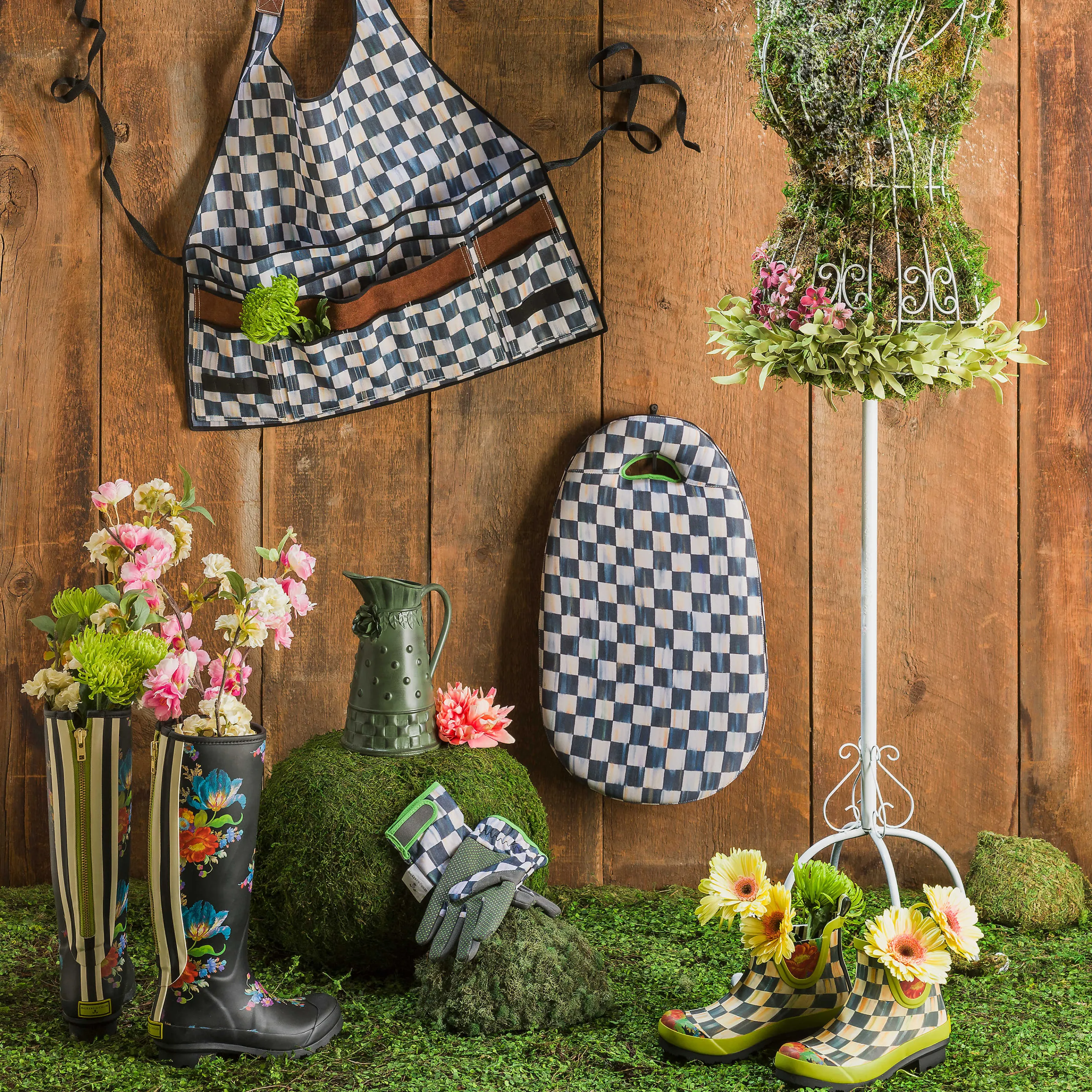 Courtly Check Rain Boots - Short - Size 9