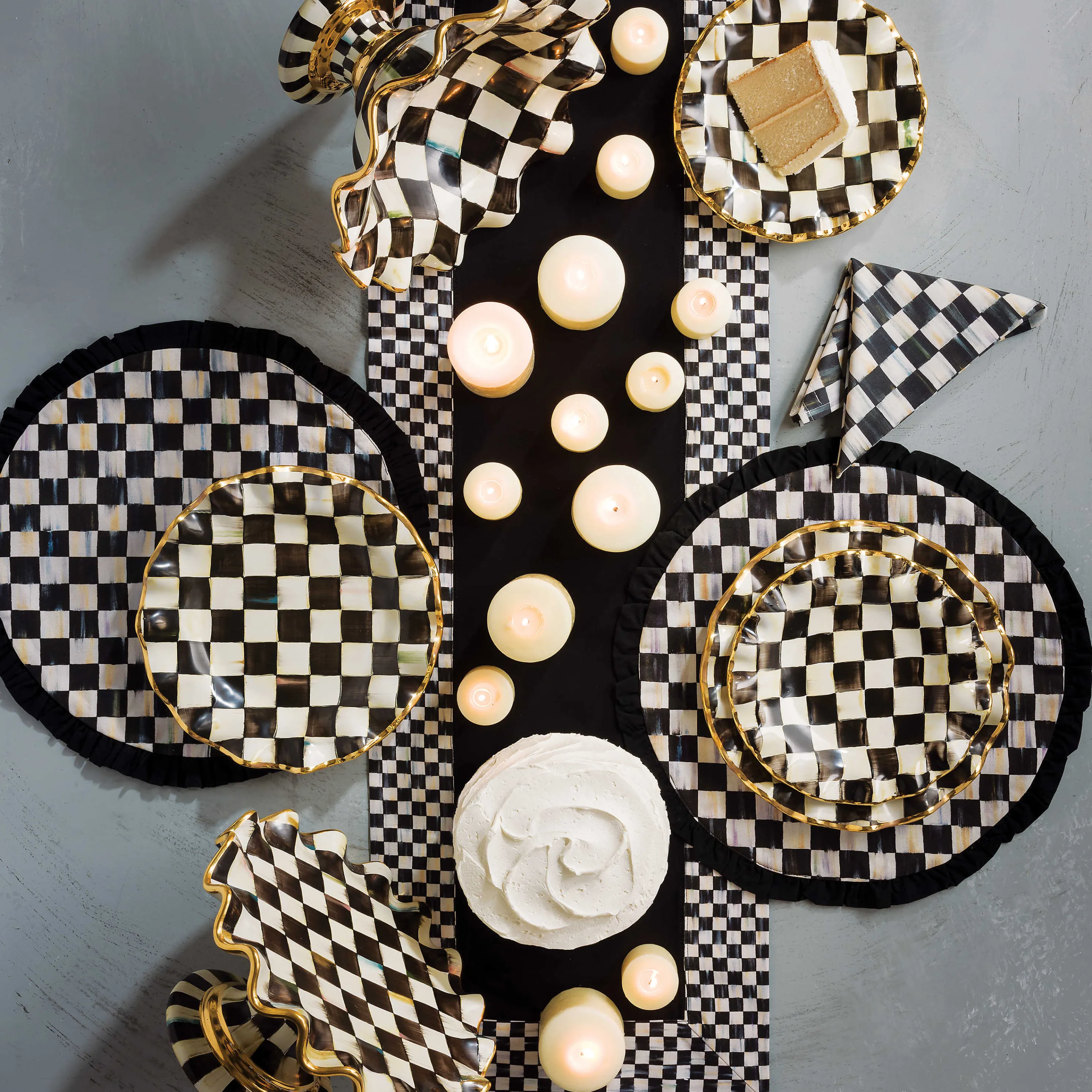 Courtly Check Round Placemat