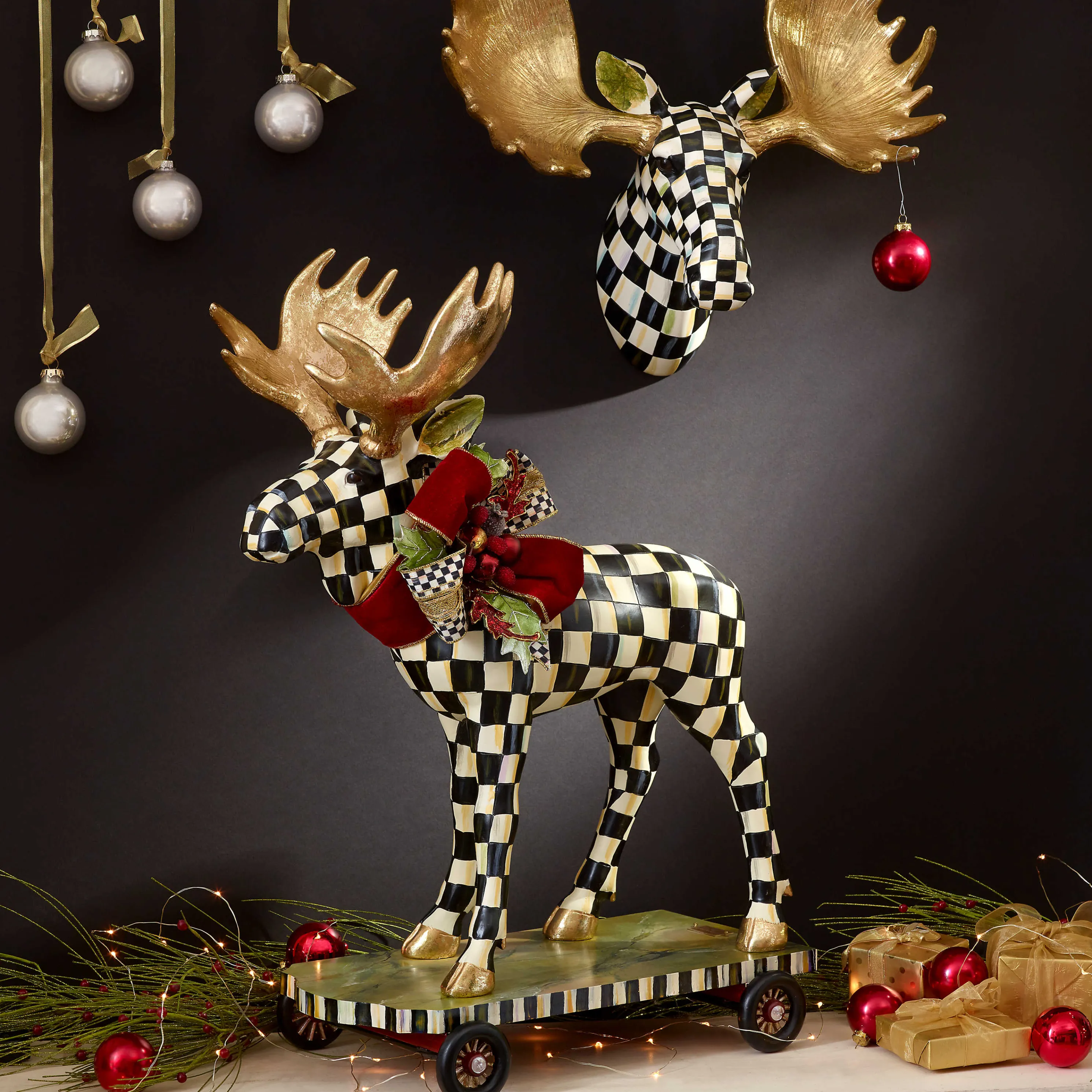 Courtly Check Small Moose