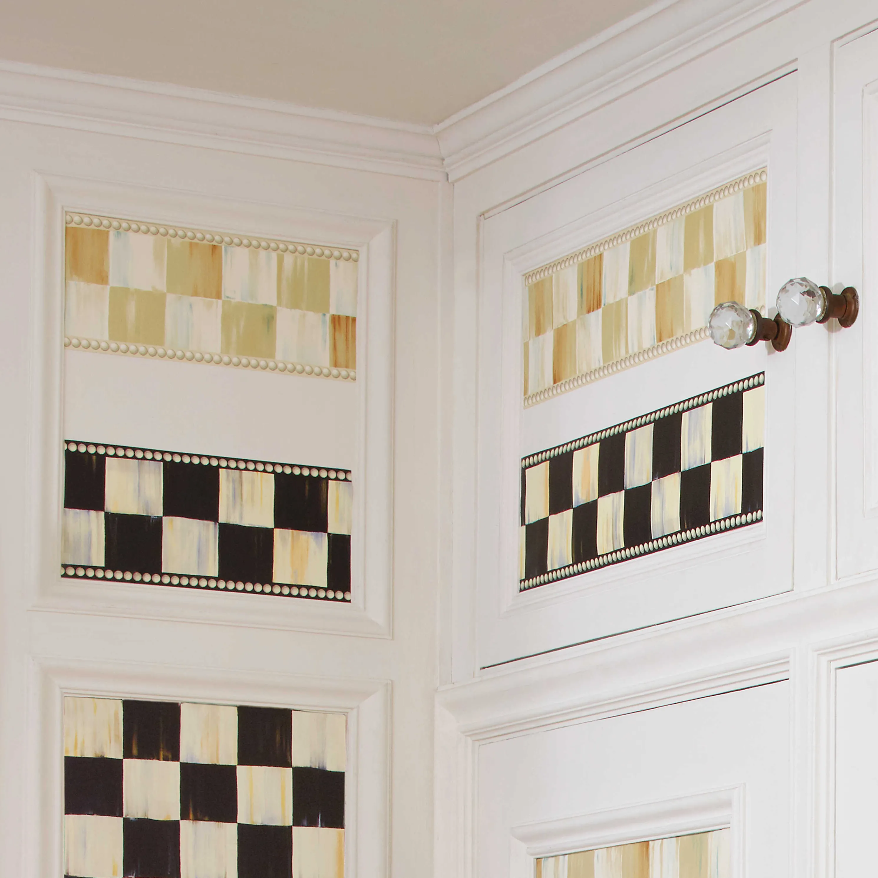 Courtly Check Wallpaper Border