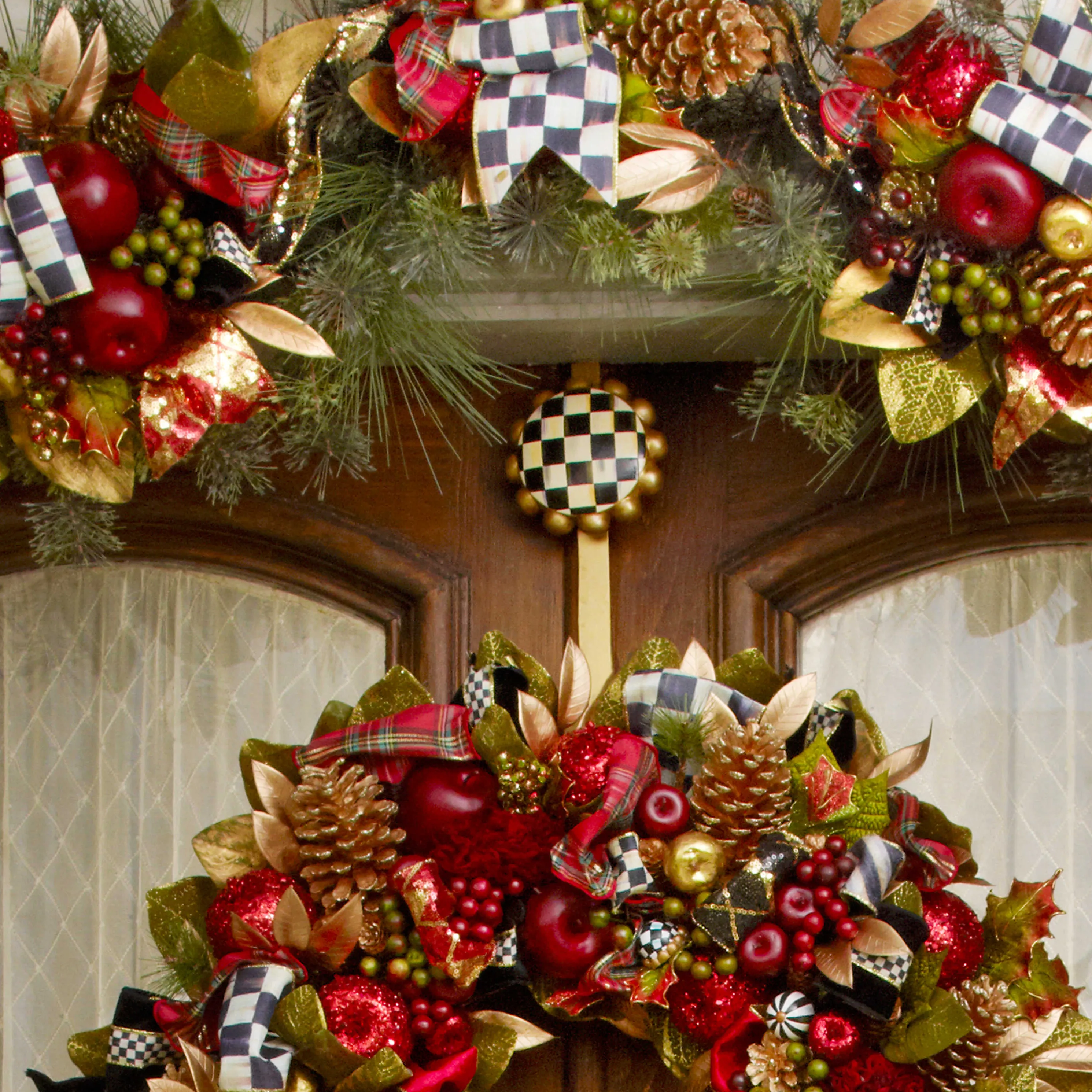 Courtly Check Wreath Hanger