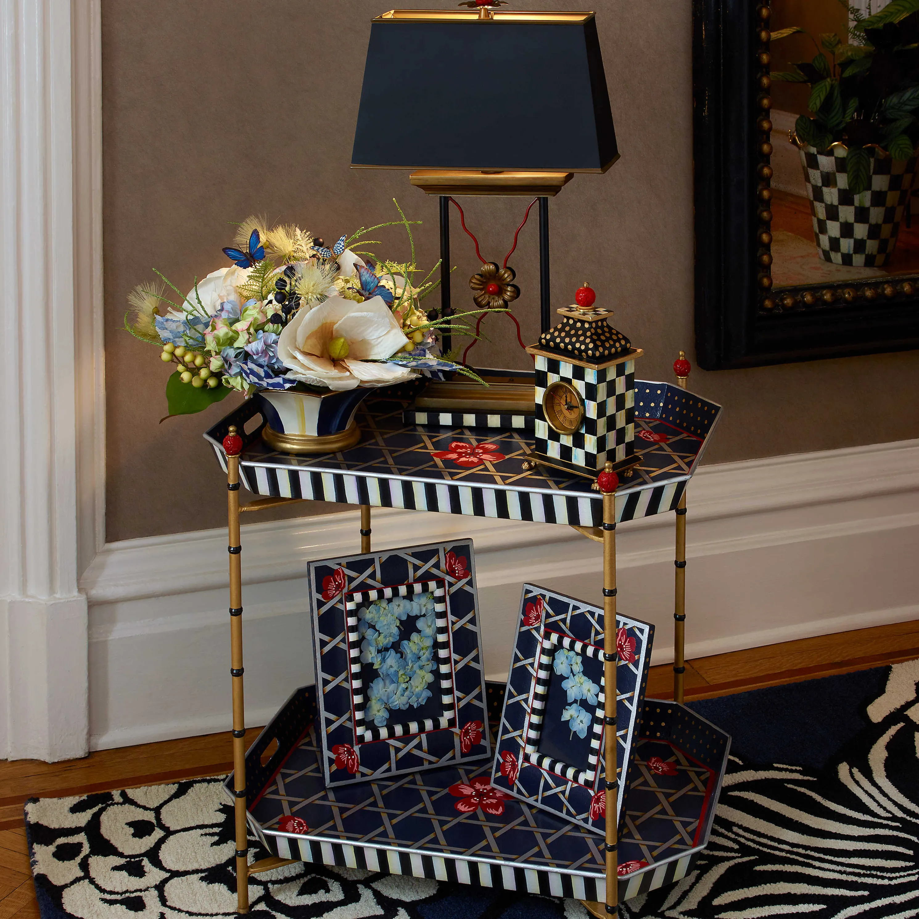 Courtly Library Lamp