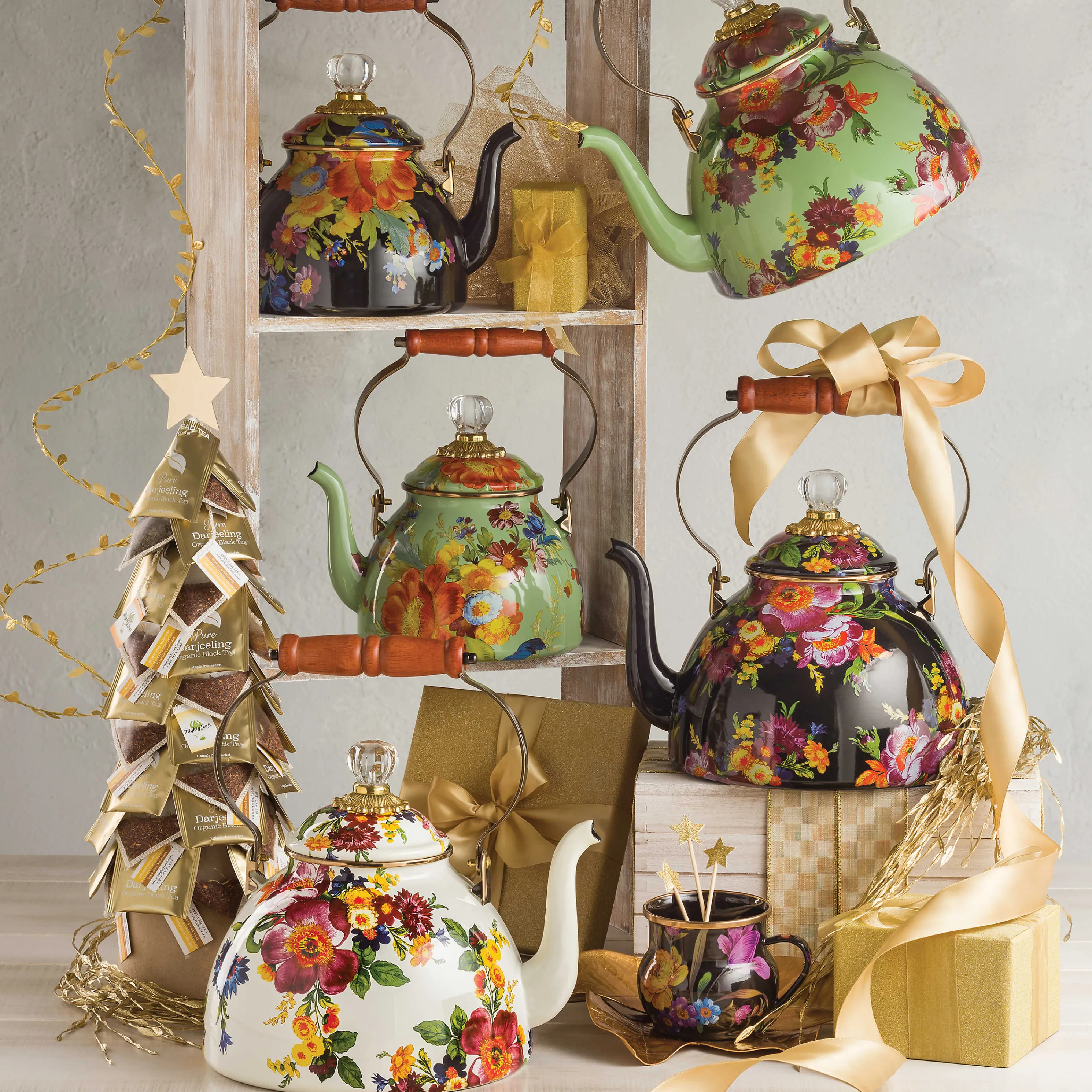 Flower Market 2 Quart Tea Kettle - Green