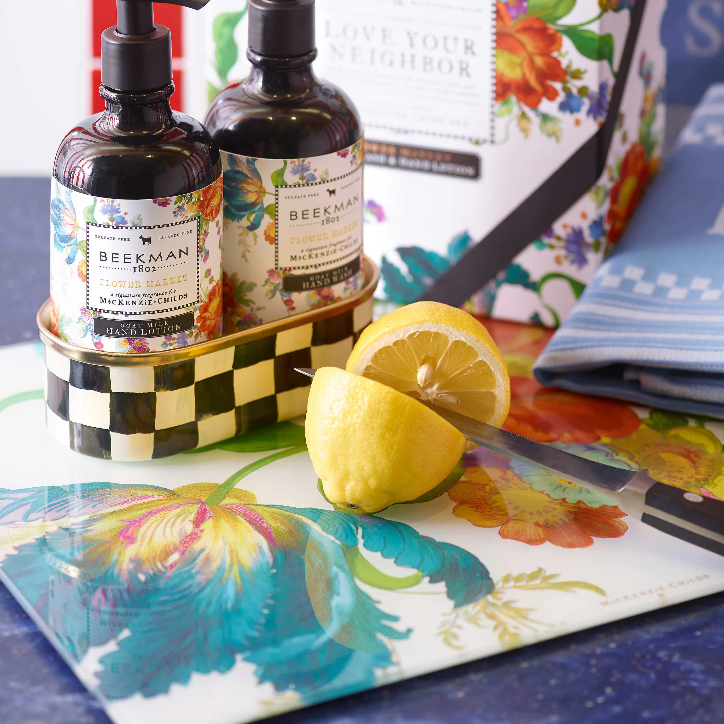 Flower Market Cutting Board - Large