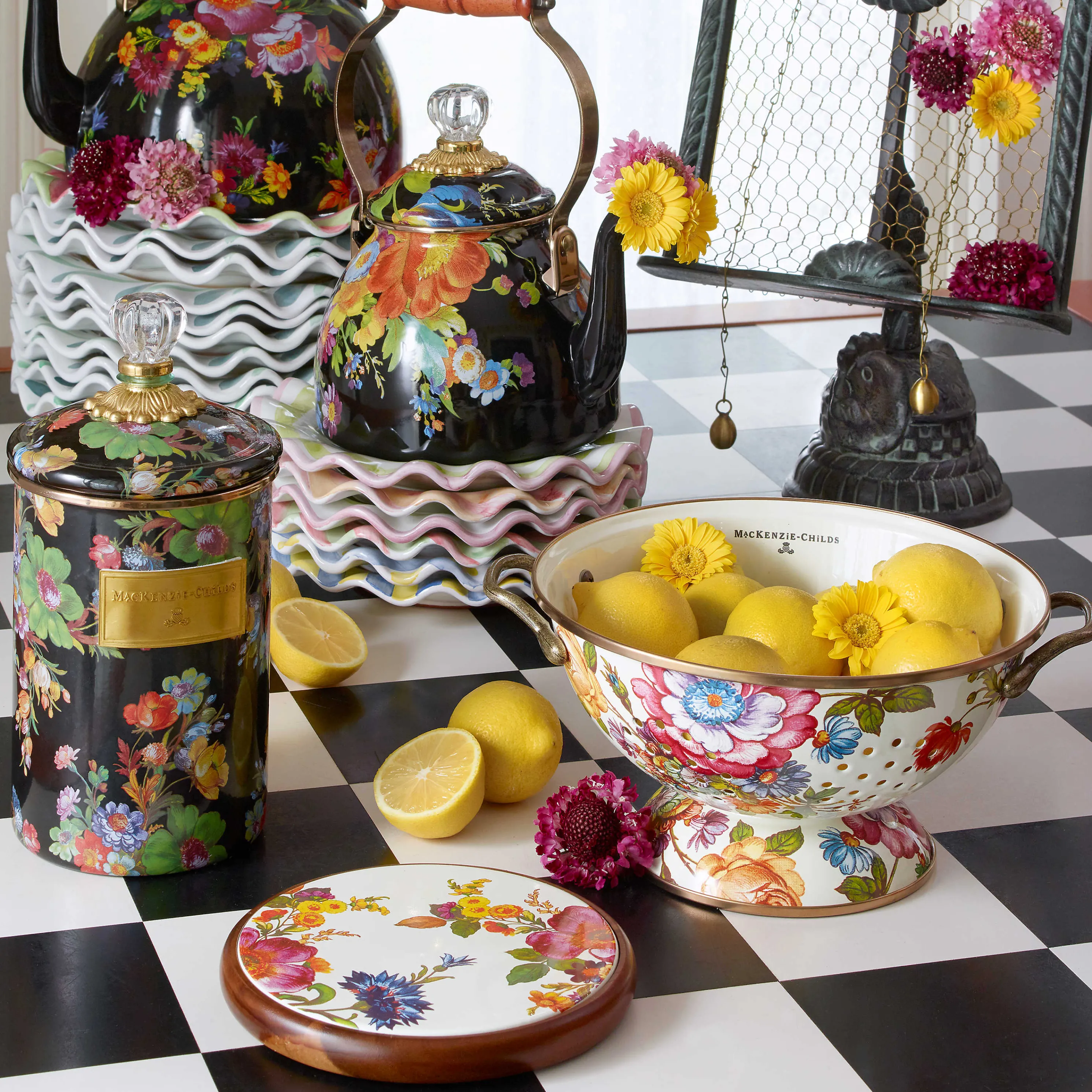 Flower Market Large Colander - White