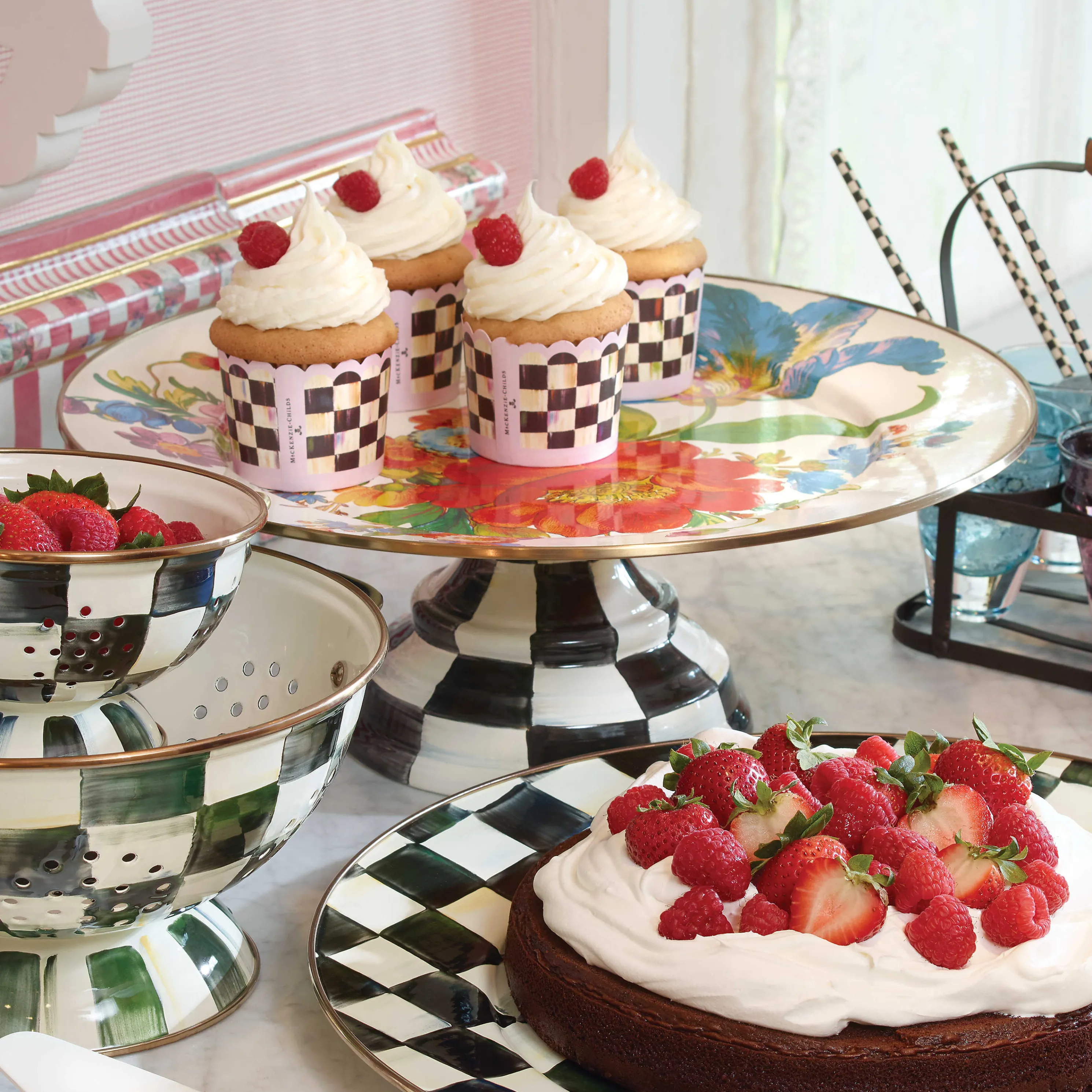 Flower Market Pedestal Platter - White