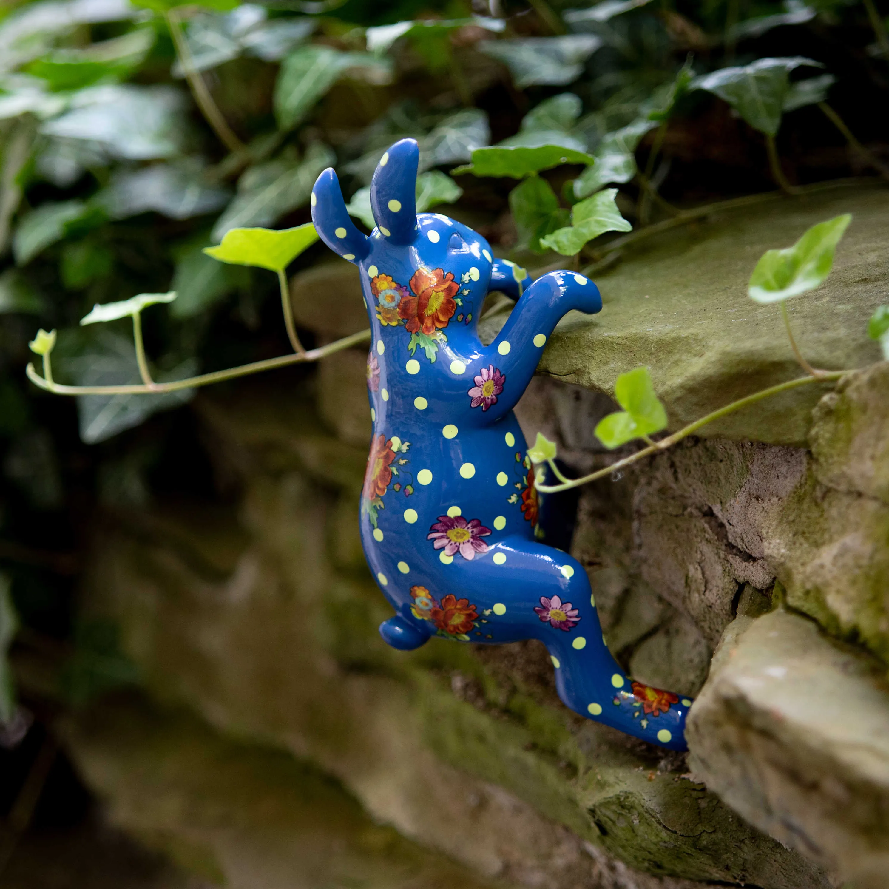 Funny Bunny Pot Climber - Lapis