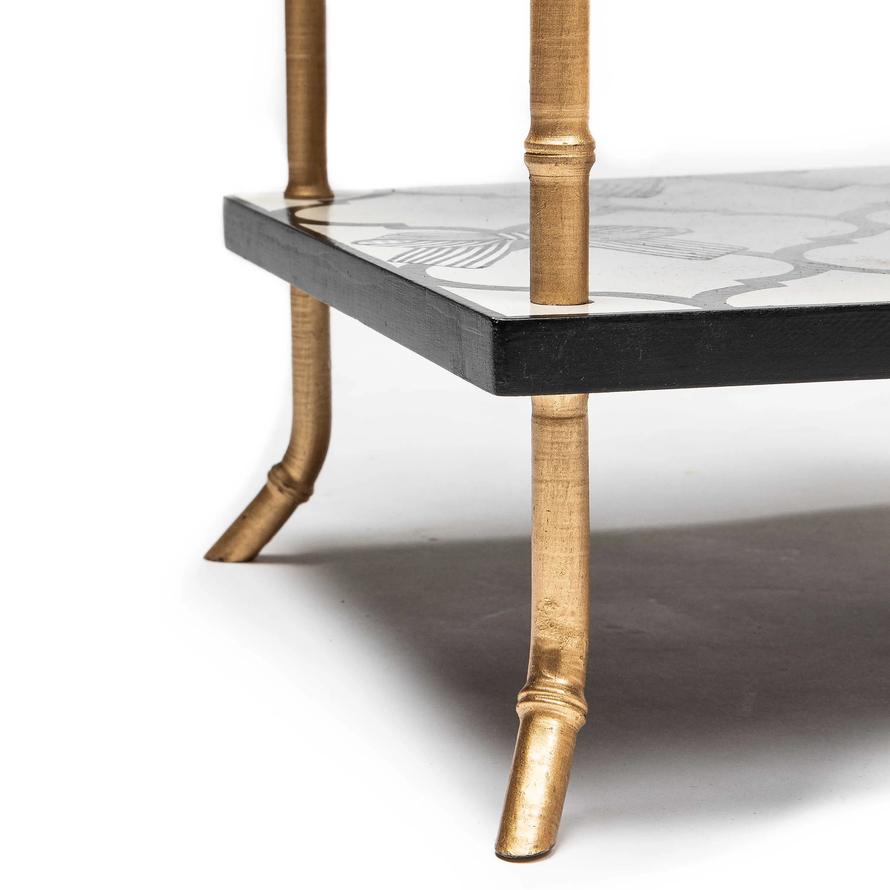 Pretty As A Bow 3 Tiered Table