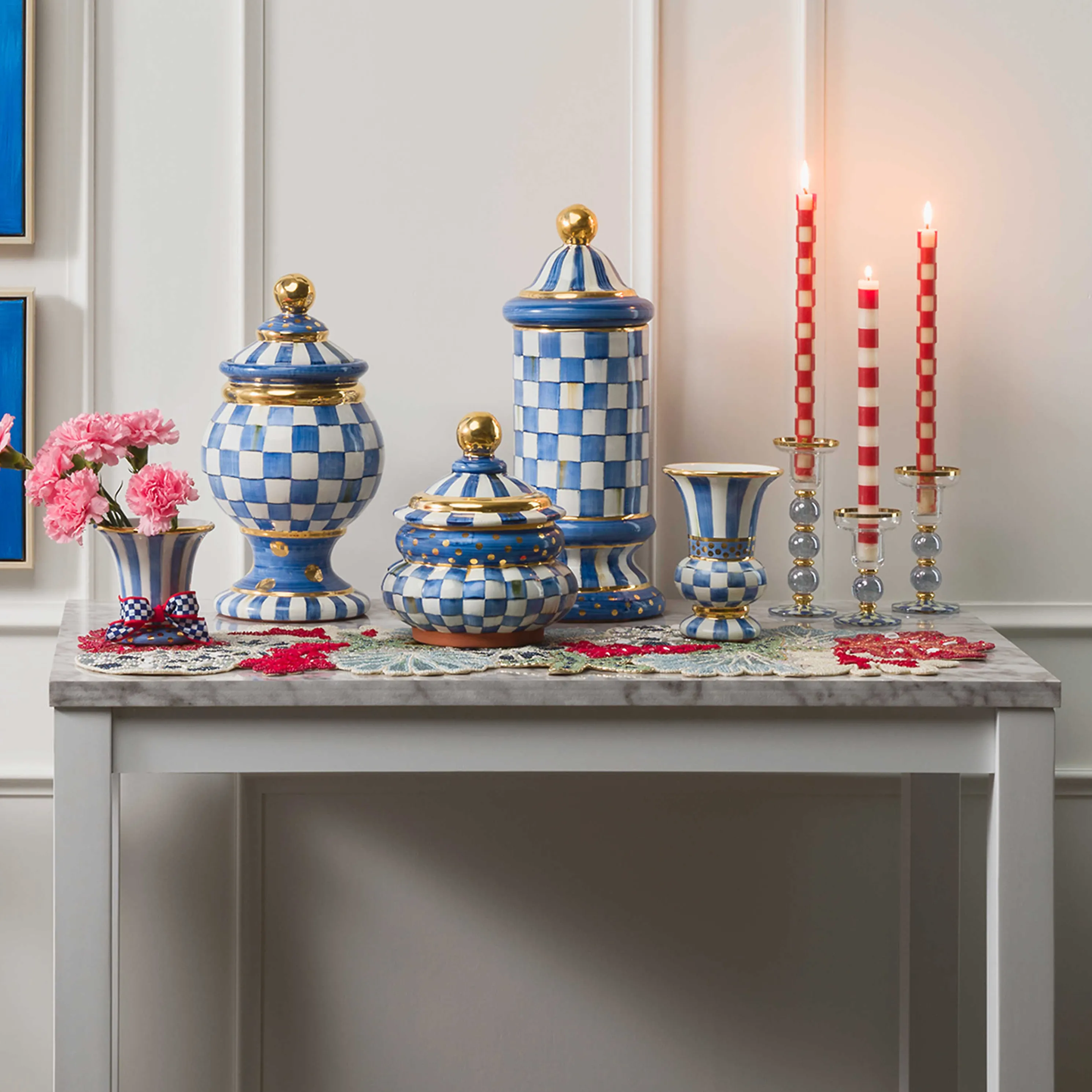 Royal Check Globe Canister