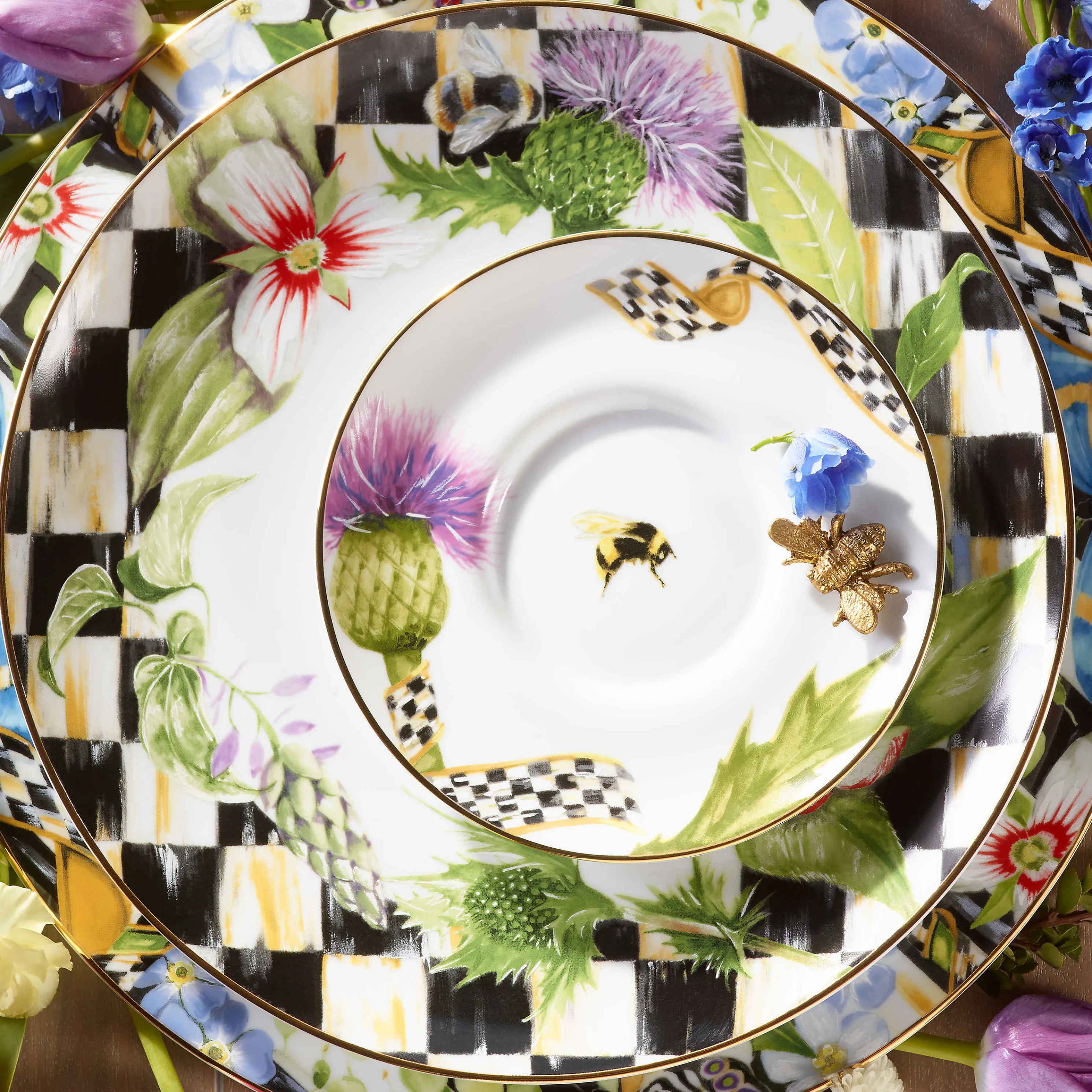 Thistle & Bee Dinner Plate - Garland