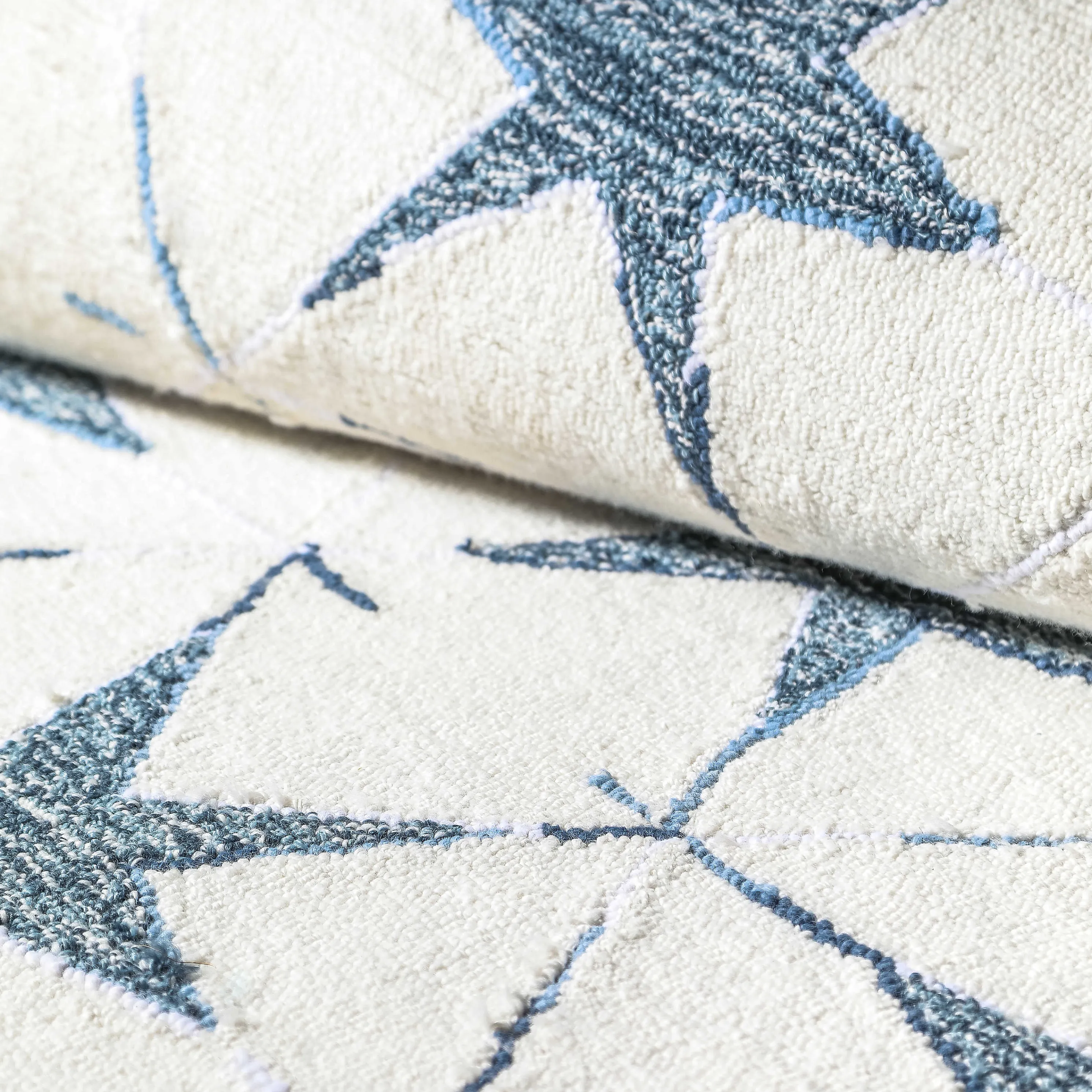 True North Indoor/Outdoor Rug - 2'3" X 3'9"